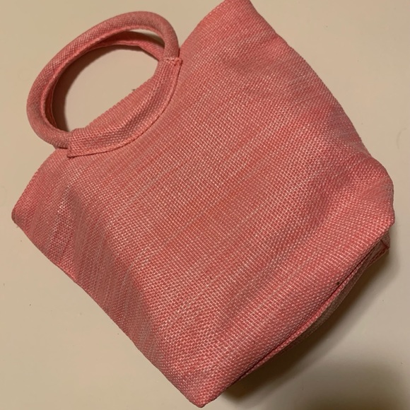 NWOT WOMEN’S ESCADA TOP HANDLE PURSE. - Picture 4 of 12